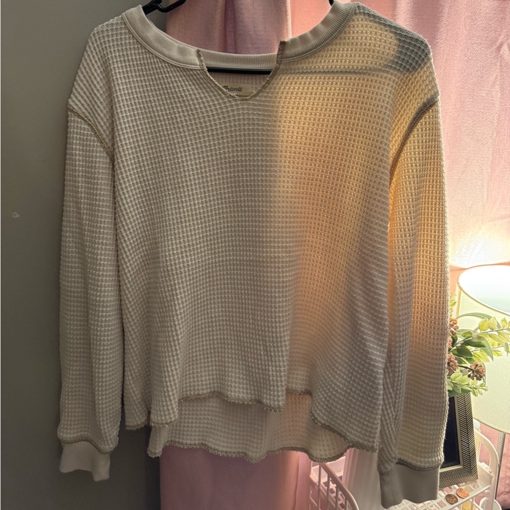 Small Madewell sweater. Cream color, comfortable